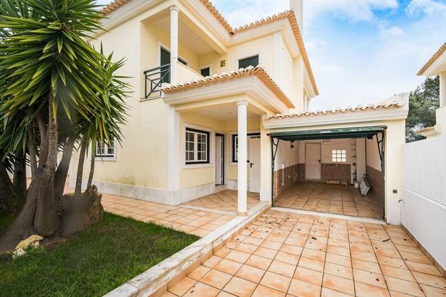 House in Carcavelos e Parede, Lisbon, Portugal 2 - 16844278