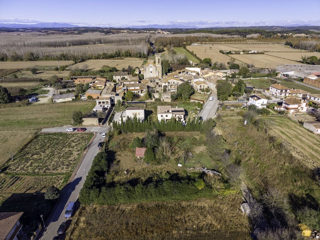 Land in Torroella de Fluvià, Katalonien, Spanien 1 - 16851137