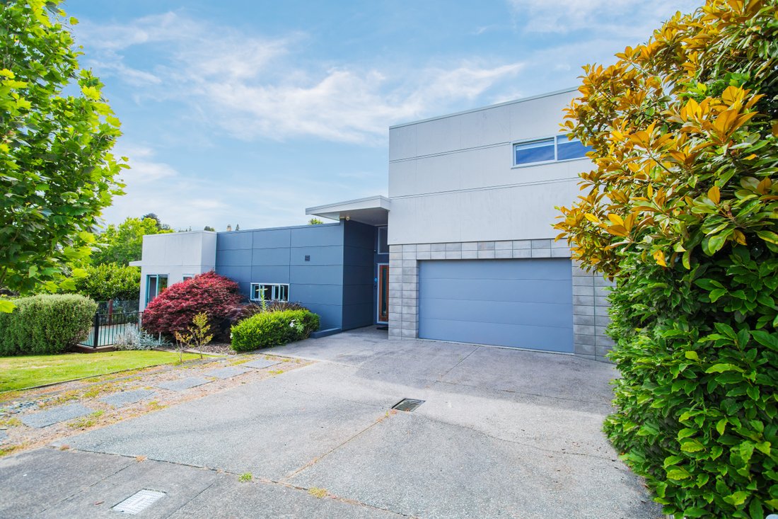 House in Cambridge, Waikato, New Zealand 1 - 16845898