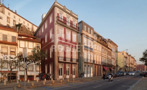 Apartment in Cedofeita, Santo Ildefonso, Se, Miragaia, Sao Nicolau e Vitoria, Porto District, Portugal 1