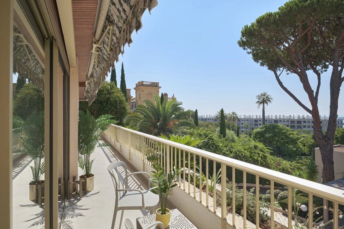 Apartment in Montfleury, Cannes, France 5 - 16844624