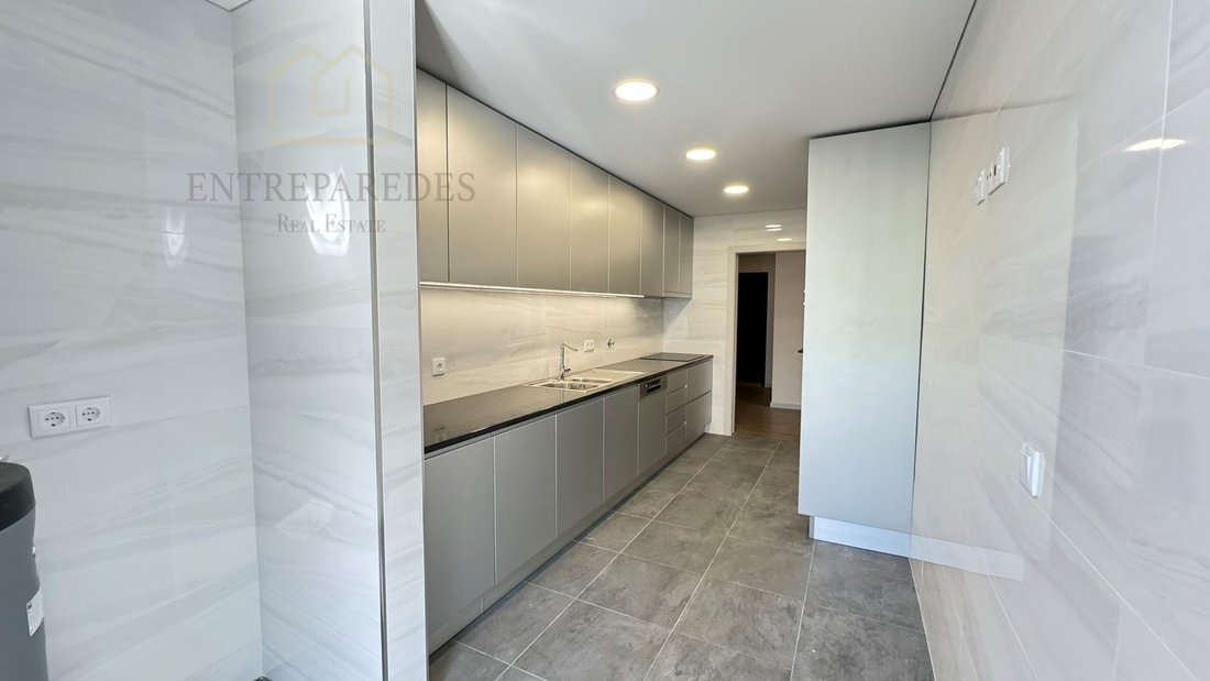 Apartment in Aldoar, Foz do Douro e Nevogilde, Porto District, Portugal 4 - 15976394