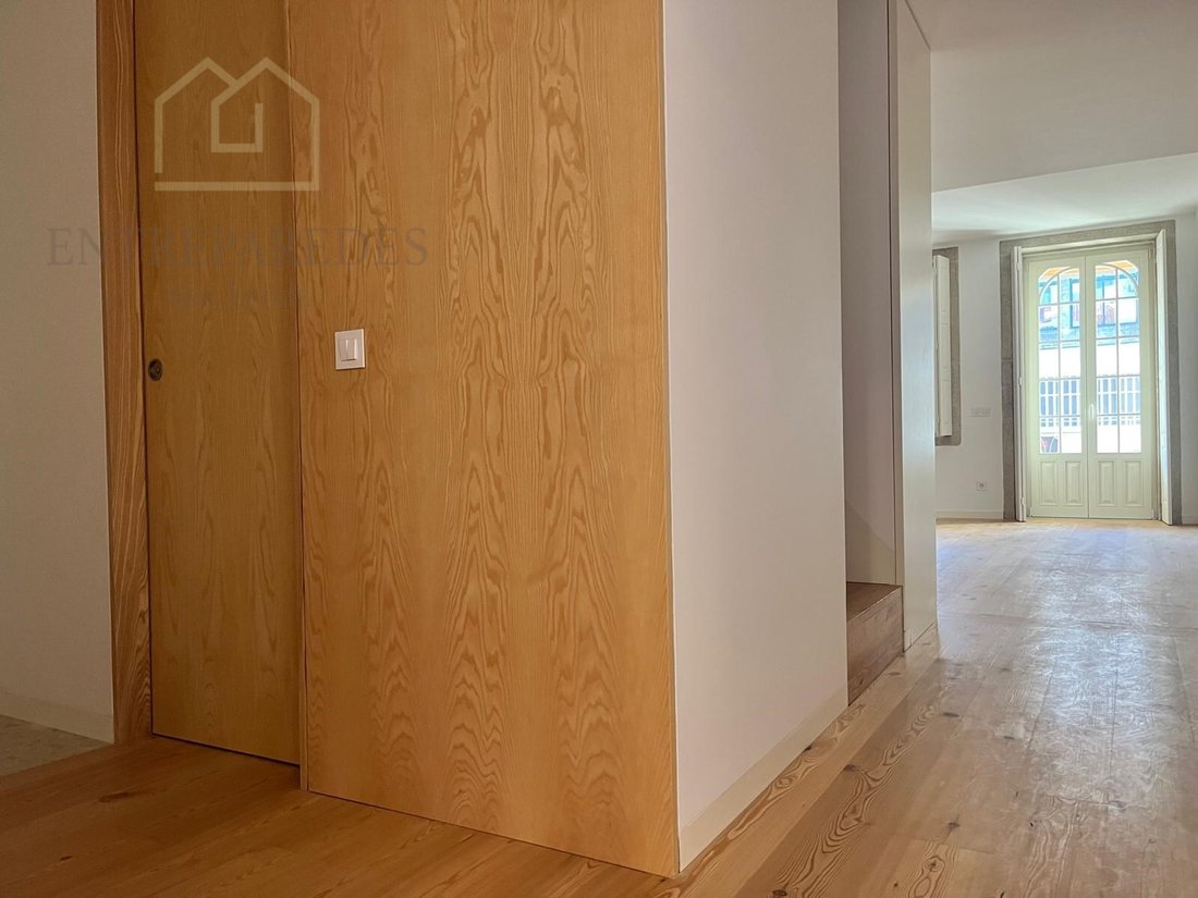 Apartment in Cedofeita, Santo Ildefonso, Se, Miragaia, Sao Nicolau e Vitoria, Porto District, Portugal 3 - 15118803