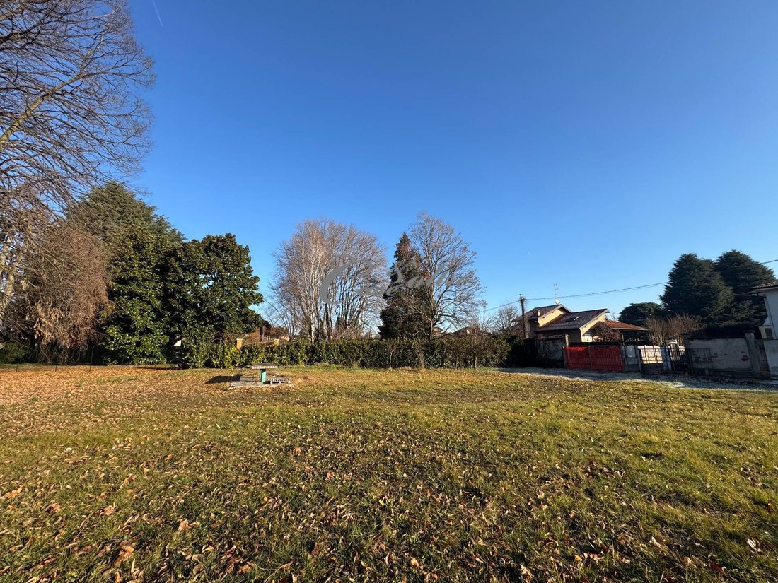 Land in Rovellasca, Lombardy, Italy 5 - 16847129
