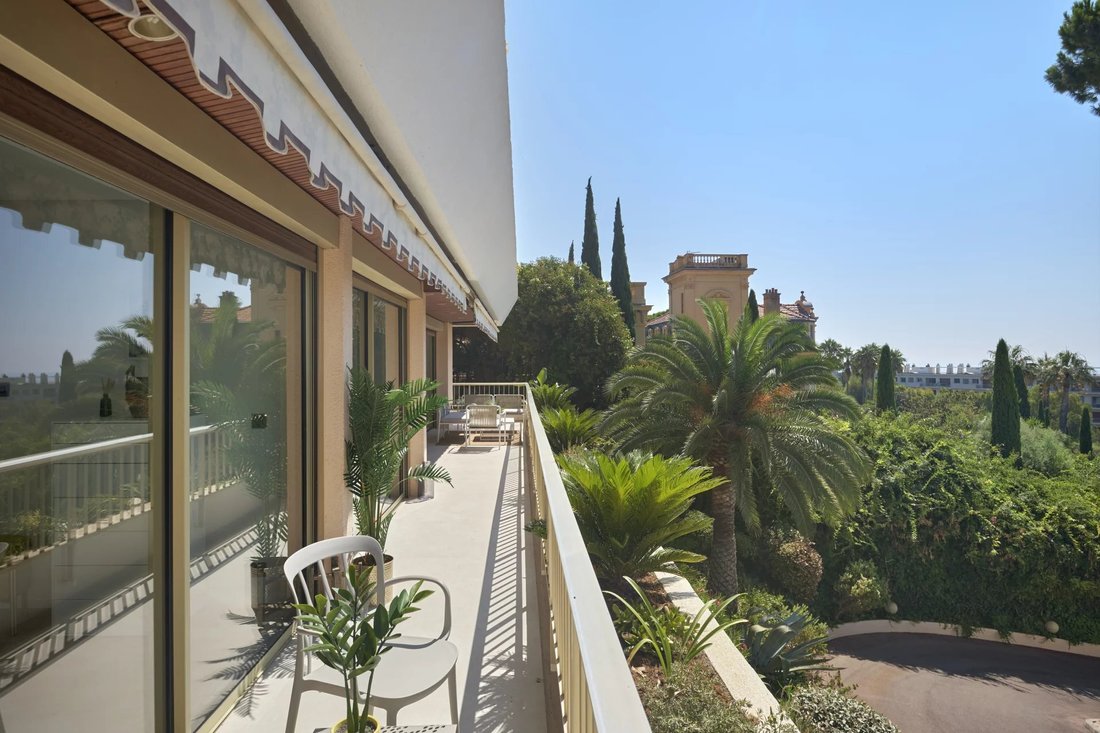 Apartment in Montfleury, Cannes, France 1 - 16844624