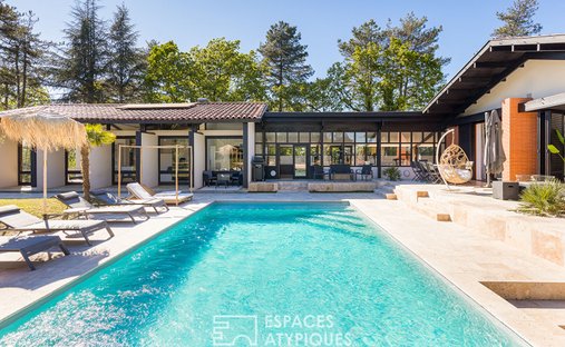 Early 20th Century Character Château In The Heart Of The Quercy Blanc