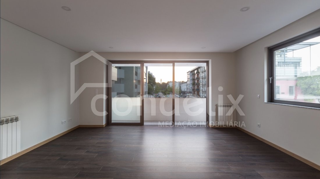 Apartment in Cedofeita, Santo Ildefonso, Se, Miragaia, Sao Nicolau e Vitoria, Porto District, Portugal 3 - 14522060