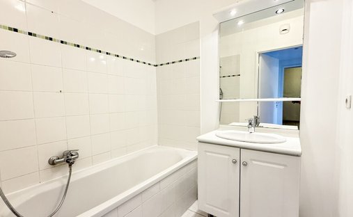 Castle for Sale in Antibes, Provence-Alpes-Côte d'Azur, France