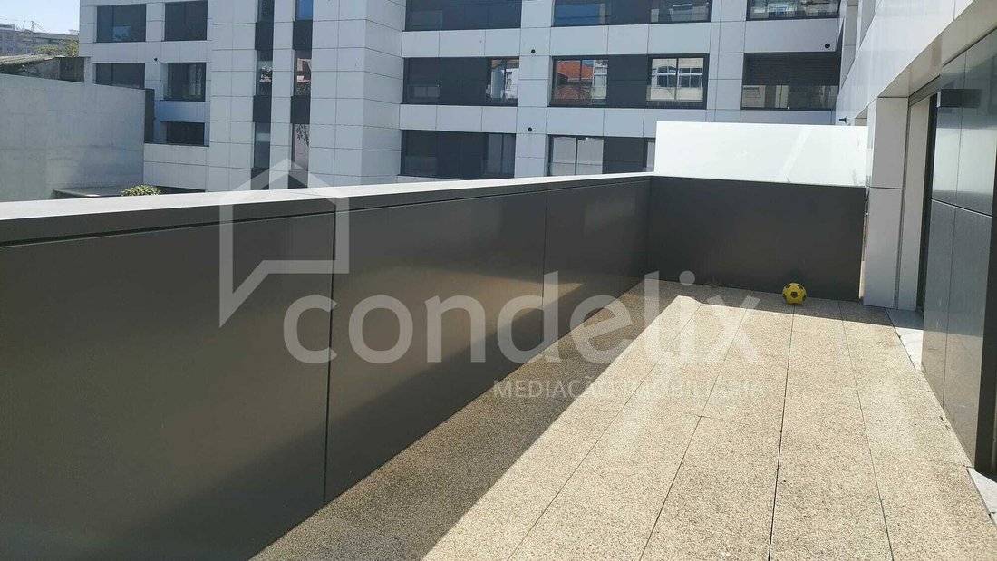 Apartment in Cedofeita, Santo Ildefonso, Se, Miragaia, Sao Nicolau e Vitoria, Porto District, Portugal 1 - 14522060