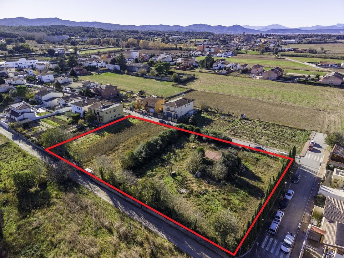 Land in Torroella de Fluvià, Katalonien, Spanien 2 - 16851137