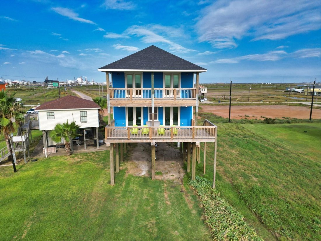 House in Freeport, Texas, United States 3 - 16845178