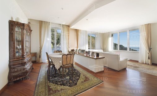 Villa in Central Hill, Alassio, Liguria 1