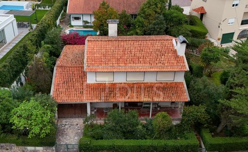 House in Oeiras e Sao Juliao da Barra, Paco de Arcos e Caxias, Lisbon, Portugal 1