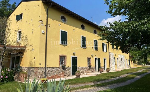 Casa de Campo en Bardolino, Véneto, Italia 1