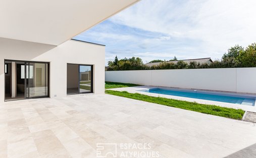 Early 20th Century Character Château In The Heart Of The Quercy Blanc