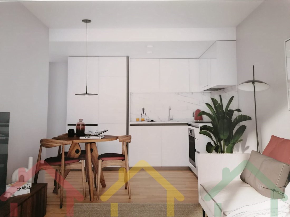 Apartment in Cedofeita, Santo Ildefonso, Se, Miragaia, Sao Nicolau e Vitoria, Porto District, Portugal 3 - 16845369