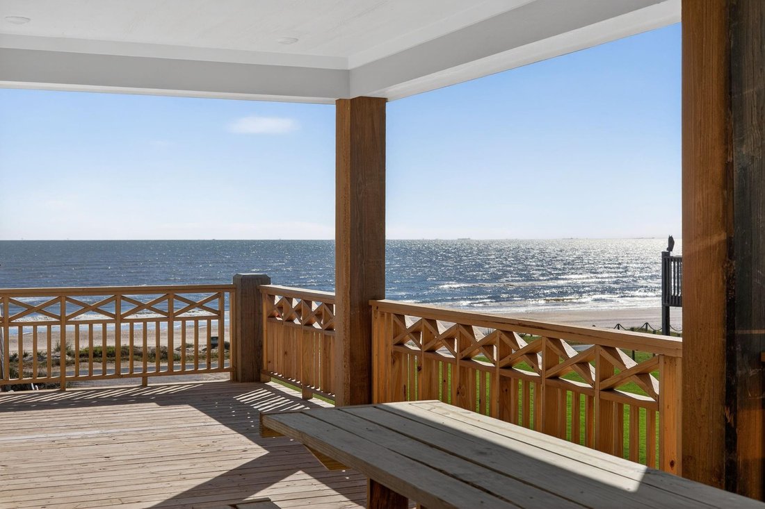 House in Bolivar Peninsula, Texas, United States 1 - 16845184