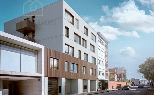 Apartment in Cedofeita, Santo Ildefonso, Se, Miragaia, Sao Nicolau e Vitoria, Porto District, Portugal 1