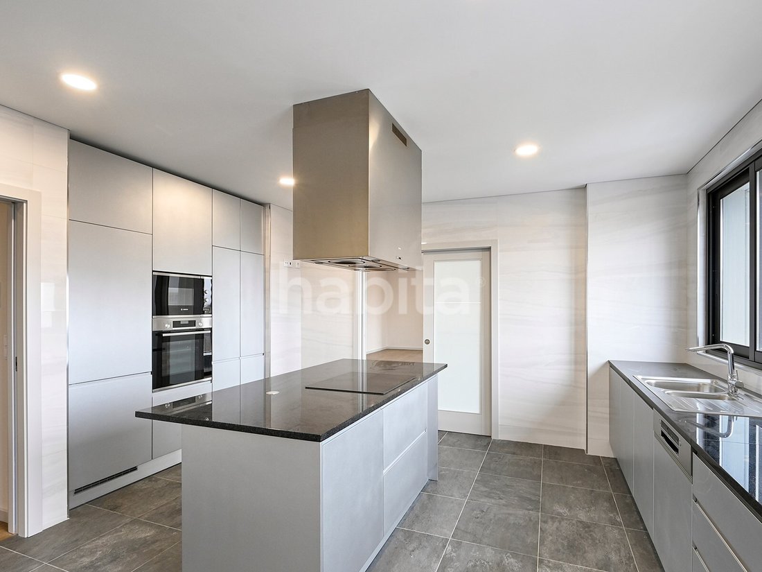 Apartment in Cedofeita, Santo Ildefonso, Se, Miragaia, Sao Nicolau e Vitoria, Porto District, Portugal 5 - 15215041