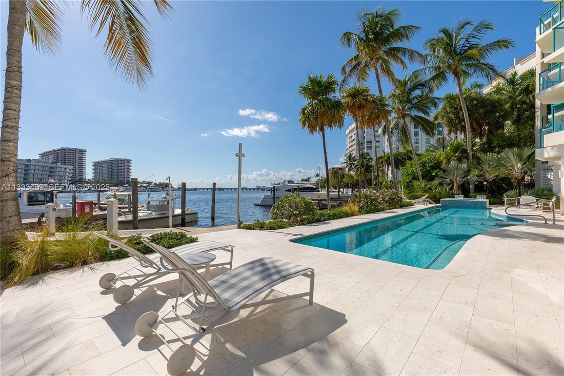 Condo in Miami, Florida, United States 2 - 16846477