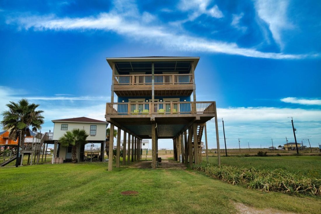 House in Freeport, Texas, United States 1 - 16845178