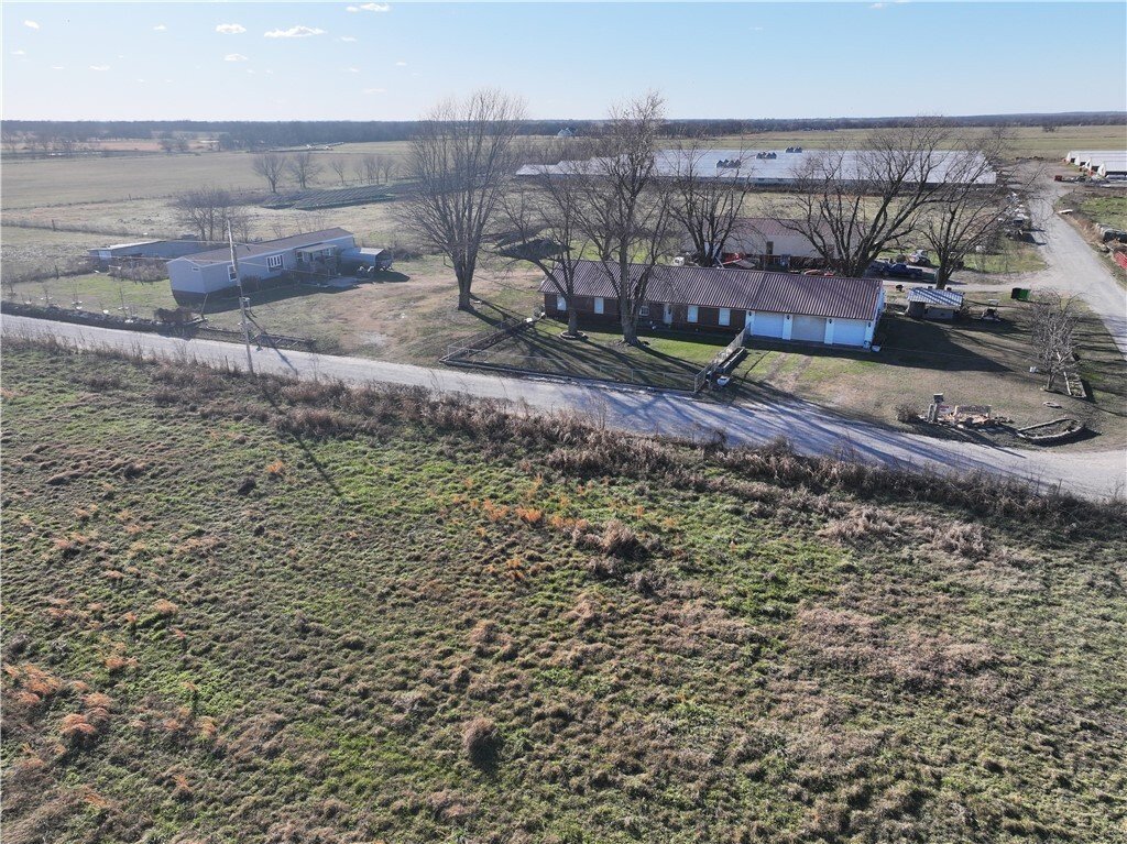 Farm Ranch in Maysville, Arkansas, United States 2 - 16849435
