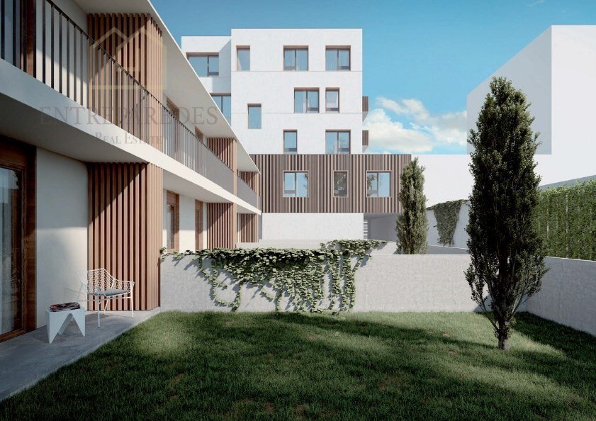 Apartment in Cedofeita, Santo Ildefonso, Se, Miragaia, Sao Nicolau e Vitoria, Porto District, Portugal 2 - 16845277