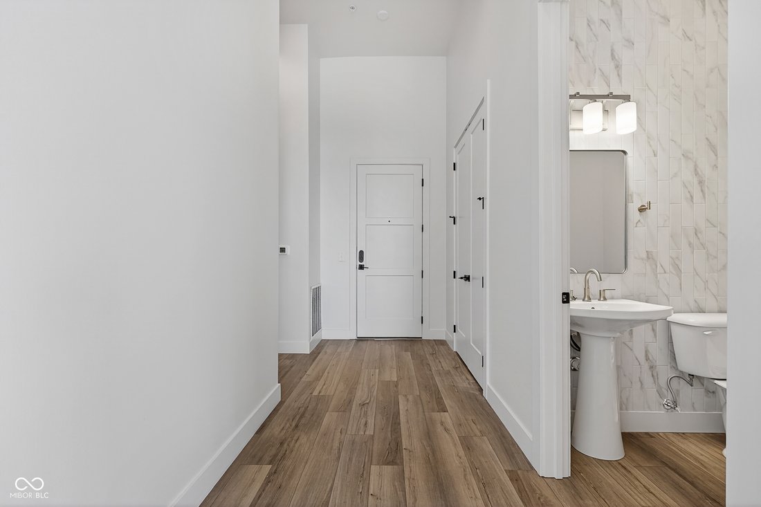Condo in Carmel, Indiana, United States 3 - 14020091