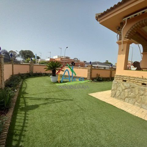 Chalet in 1a Fase, Almonte, Spain 3 - 12835150