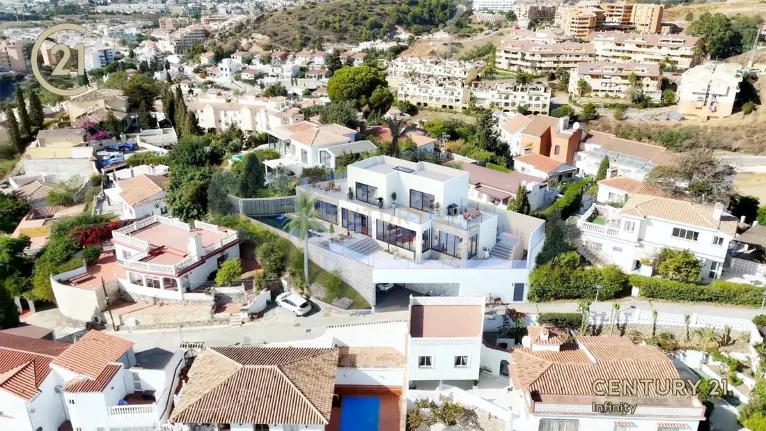Apartment in Fuengirola, Andalusia, Spain 1 - 16849251