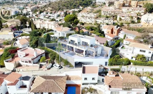 Apartment in Fuengirola, Andalusia, Spain 1