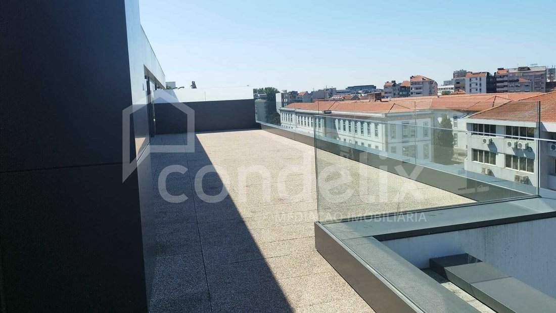 Apartment in Cedofeita, Santo Ildefonso, Se, Miragaia, Sao Nicolau e Vitoria, Porto District, Portugal 2 - 14522048