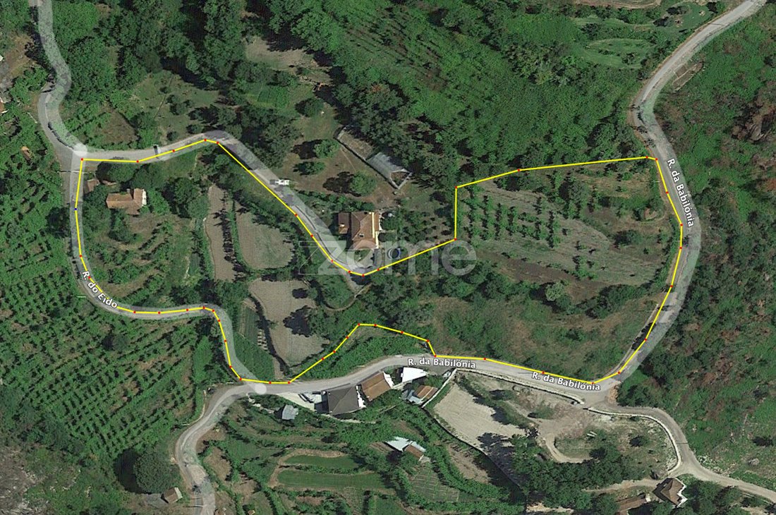 Finca in Vila Boa de Quires e Maureles, Porto District, Portugal 1 - 16846673