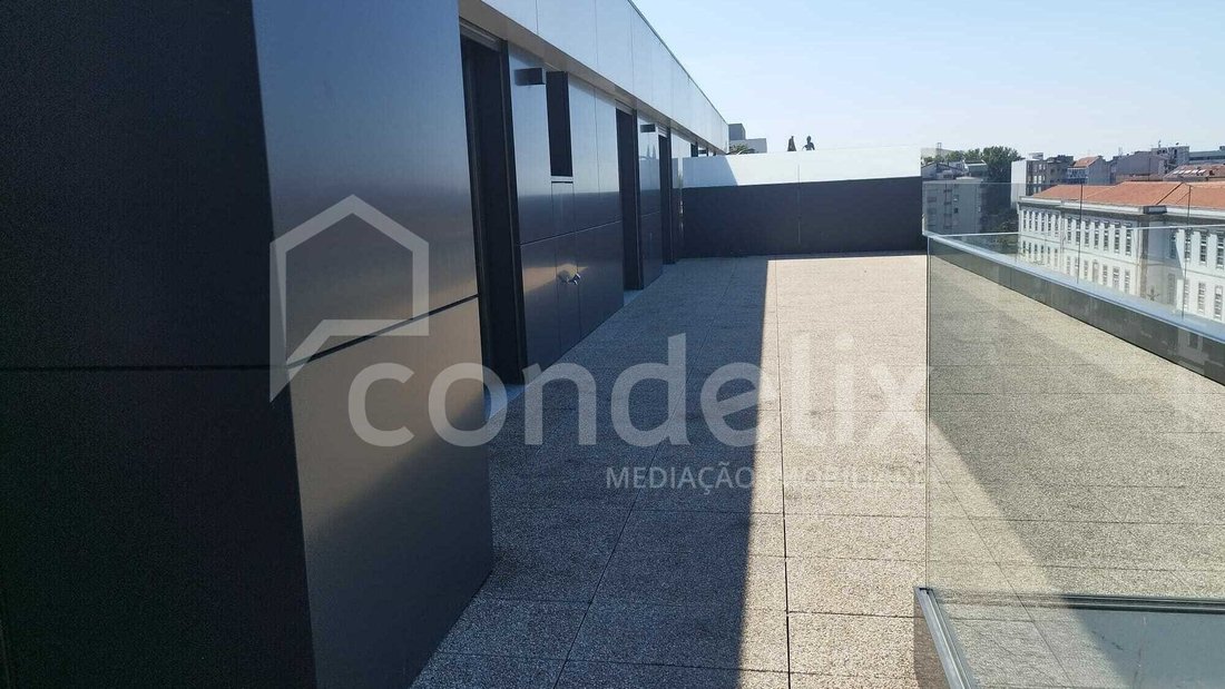 Apartment in Cedofeita, Santo Ildefonso, Se, Miragaia, Sao Nicolau e Vitoria, Porto District, Portugal 1 - 14522048