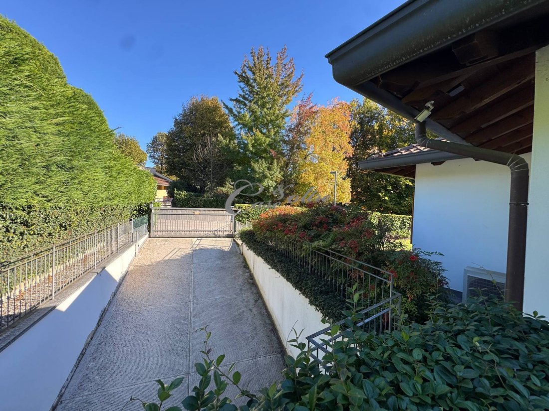Villa in Carimate, Lombardy, Italy 5 - 16847139