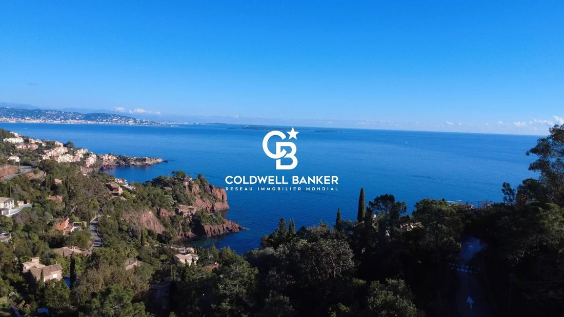 Villa in Théoule-sur-Mer, Provence-Alpes-Côte d'Azur, France 4 - 15400008
