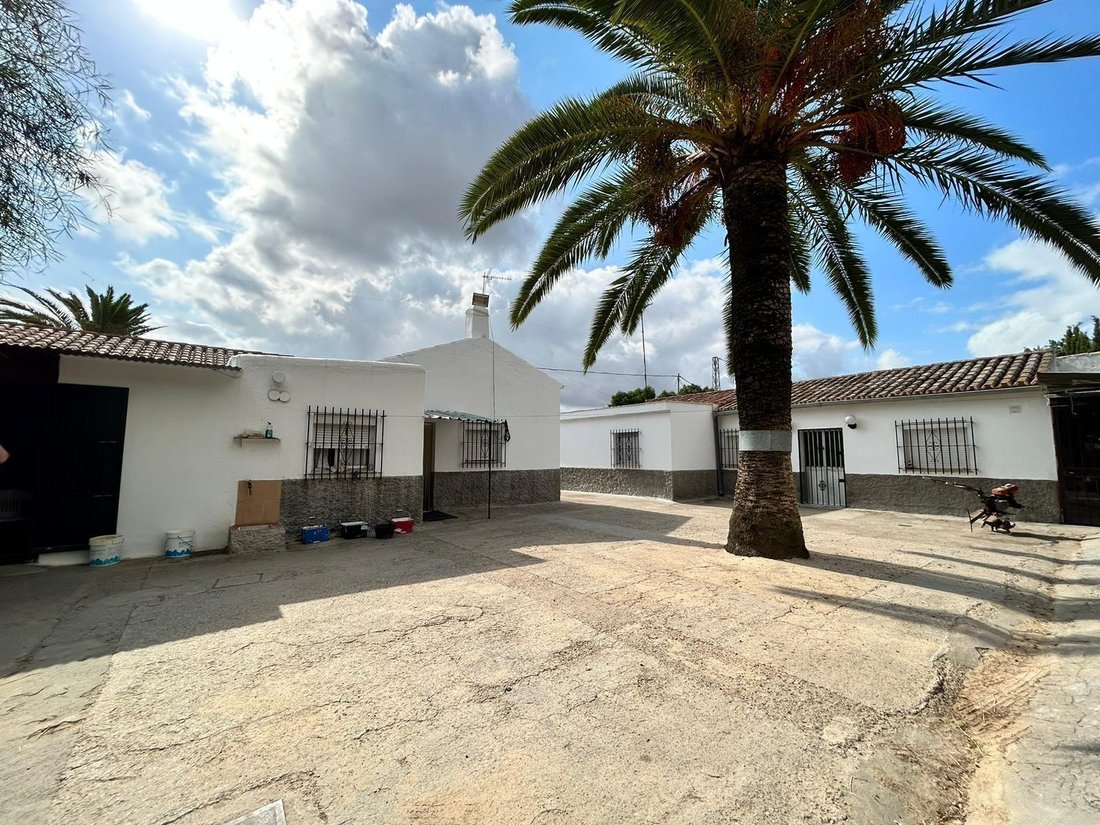 Estate in Jerez De La Frontera, Andalusia, Spain 1 - 16851514