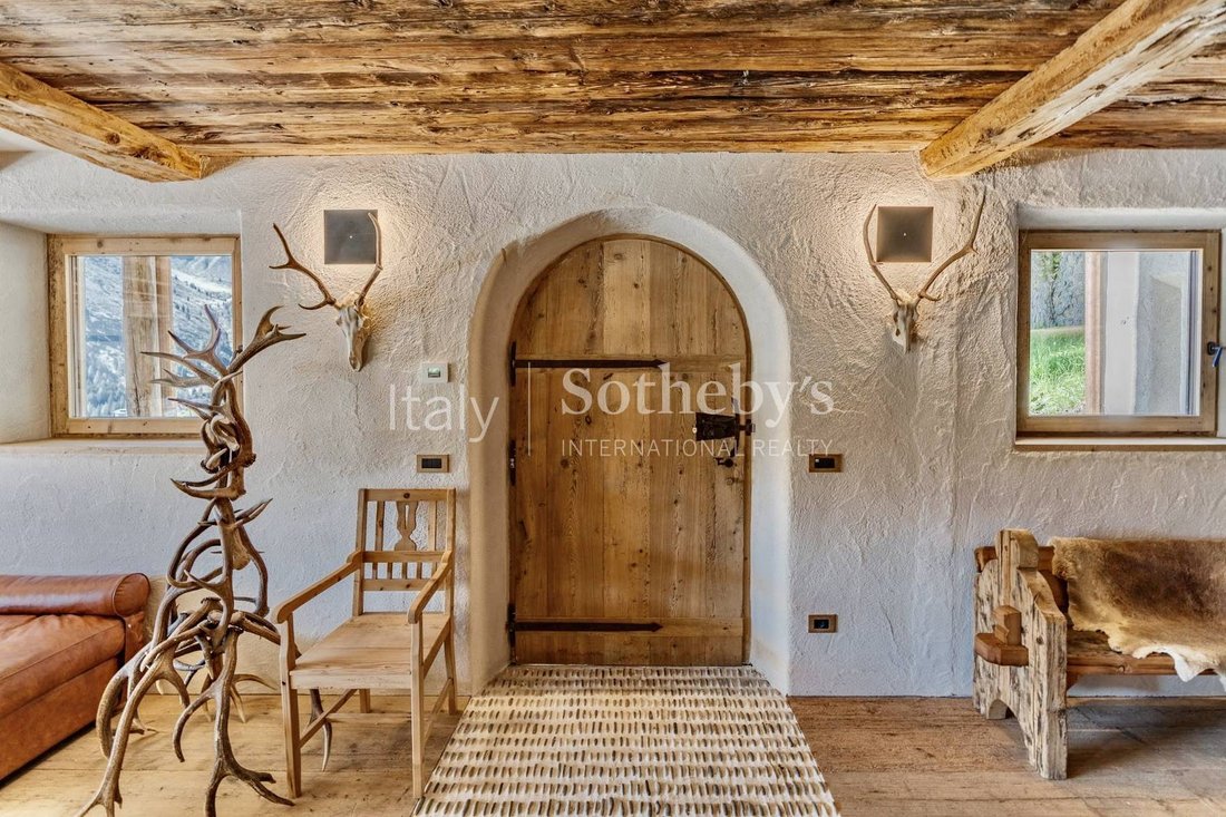 House in Livinallongo del Col di Lana, Veneto, Italy 2 - 16848514