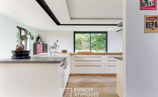 Early 20th Century Character Château In The Heart Of The Quercy Blanc