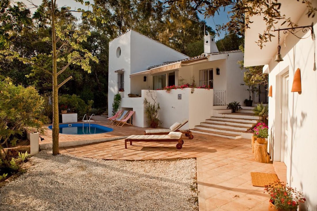 Villa in Estepona, Andalusia, Spain 1 - 16851343