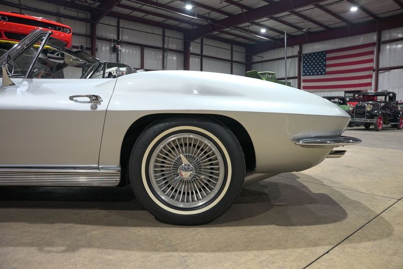 Cabriolet in Grand Rapids, United States 5 - 16847712