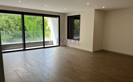Apartment in Cedofeita, Santo Ildefonso, Se, Miragaia, Sao Nicolau e Vitoria, Porto District, Portugal 1