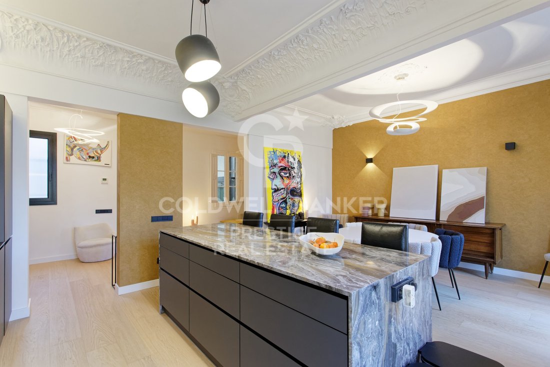 Apartment in Eixample, Barcelona, Spain 4 - 16849381