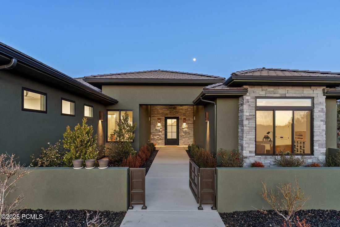 House in Dammeron Valley, Utah, United States 3 - 16844628