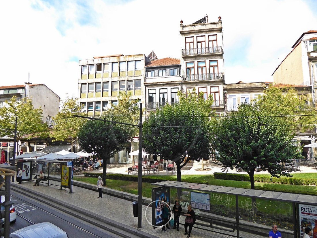 Apartment in Cedofeita, Santo Ildefonso, Se, Miragaia, Sao Nicolau e Vitoria, Porto District, Portugal 2 - 12094793