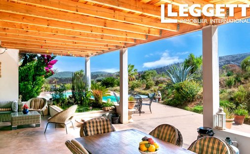 Occitanie Exceptional Property Of Approximately 307 Hectares - 3