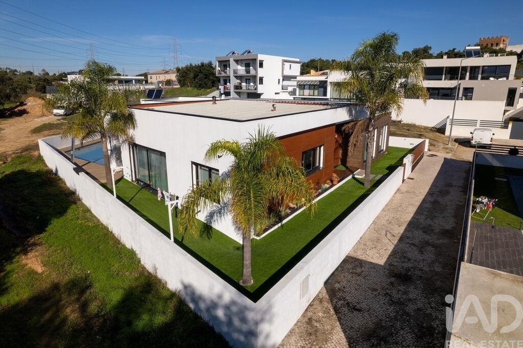 Townhouse in Setubal, Setubal, Portugal 4 - 16848067
