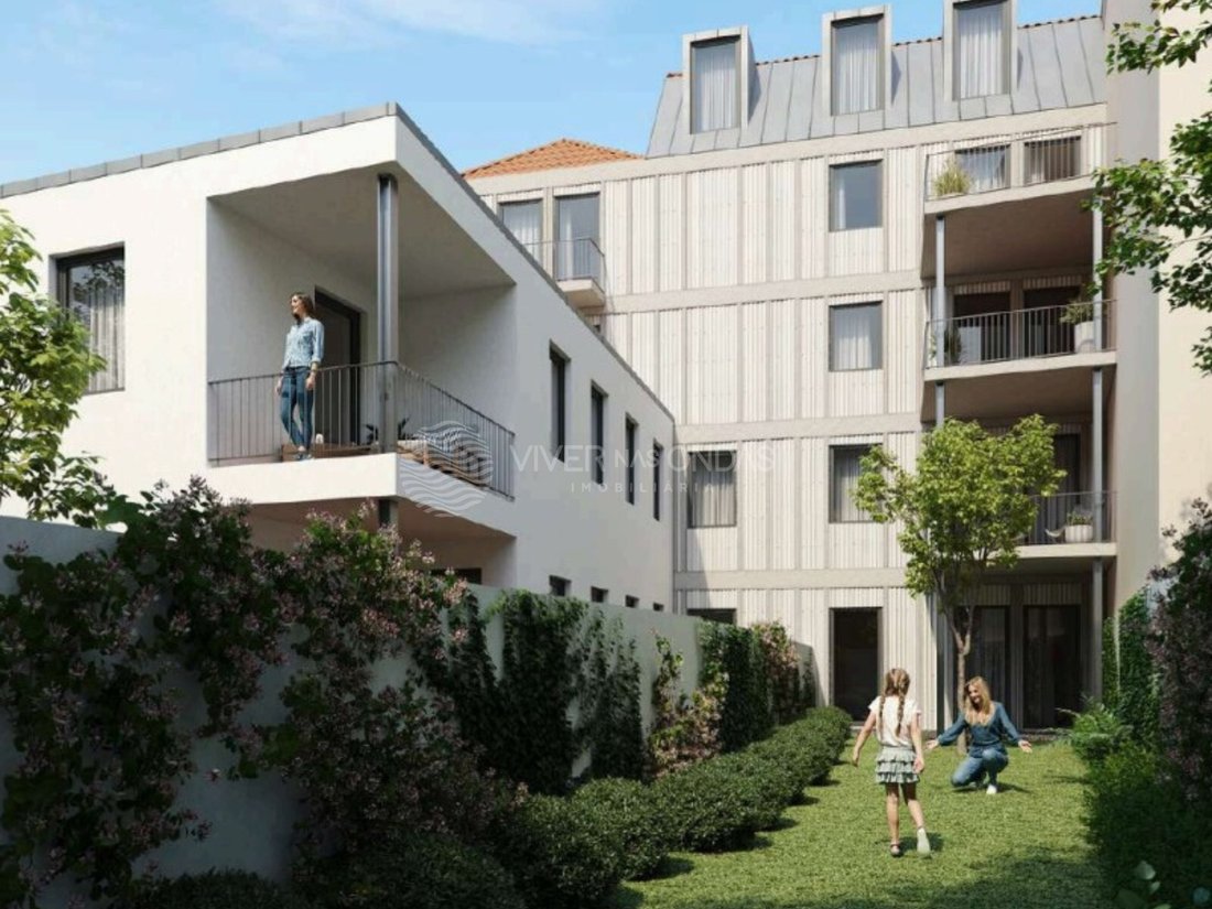 Apartment in Cedofeita, Santo Ildefonso, Se, Miragaia, Sao Nicolau e Vitoria, Porto District, Portugal 5 - 15949520