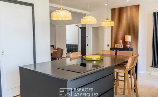 Castle for Sale in Valence, Auvergne-Rhône-Alpes, France