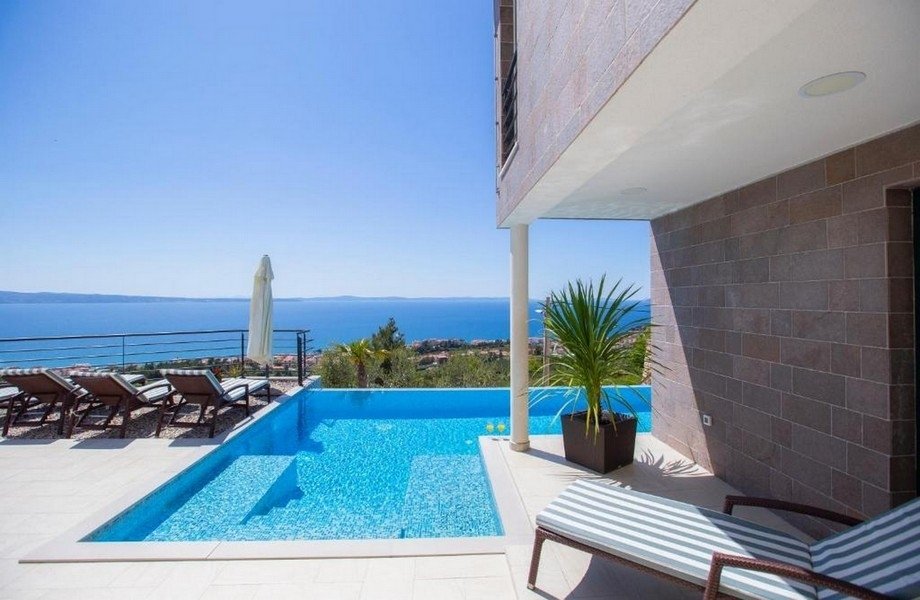 Villa in Grljevac, Split-Dalmatia County, Croatia 1 - 16848870